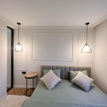 Renthouse Apartments Neoclassic Chişinău Eksteriør billede