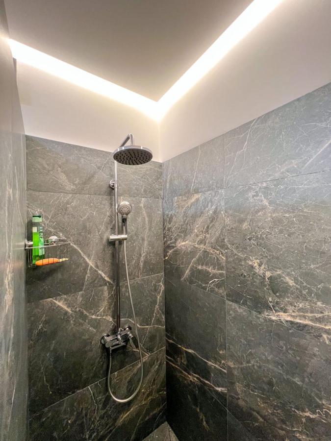 Renthouse Apartments Neoclassic Chişinău Eksteriør billede